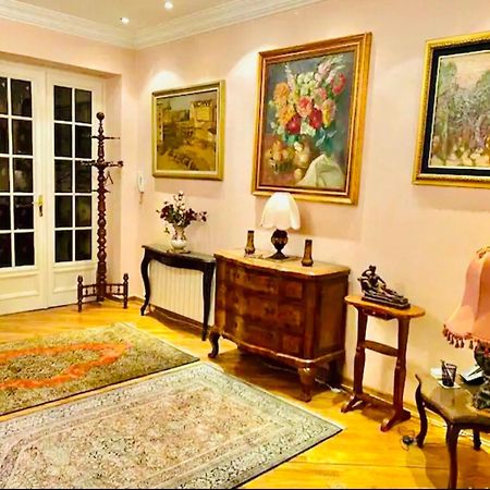 Michael'S Classy Apartment Belgrado Buitenkant foto
